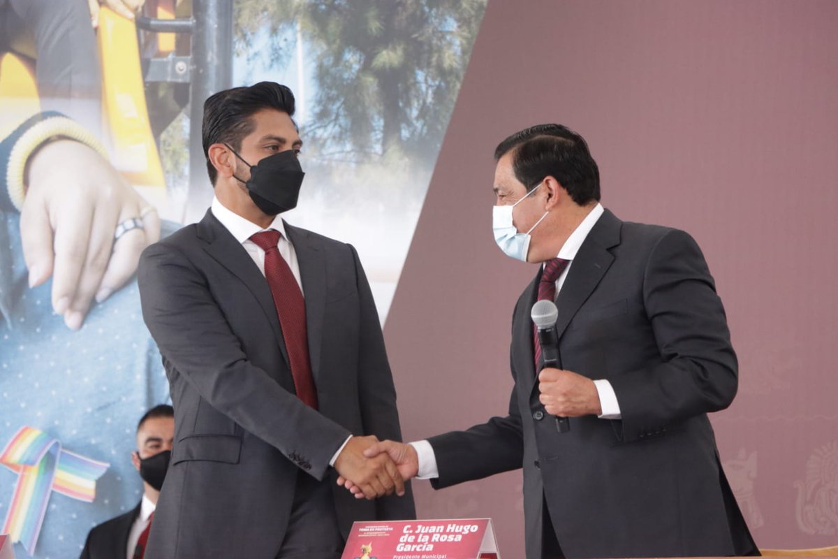 Le deseo mucho éxito a <a href="/Adolfo_Cerqueda/">Adolfo Cerqueda Rebollo</a> en su próxima encomienda como Presidente Municipal de Nezahualcóyotl para el periodo 2022-2024, así como a su Honorable Ayuntamiento. Estoy seguro de que continuarán trabajando por la gente y transformando para bien nuestro municipio.