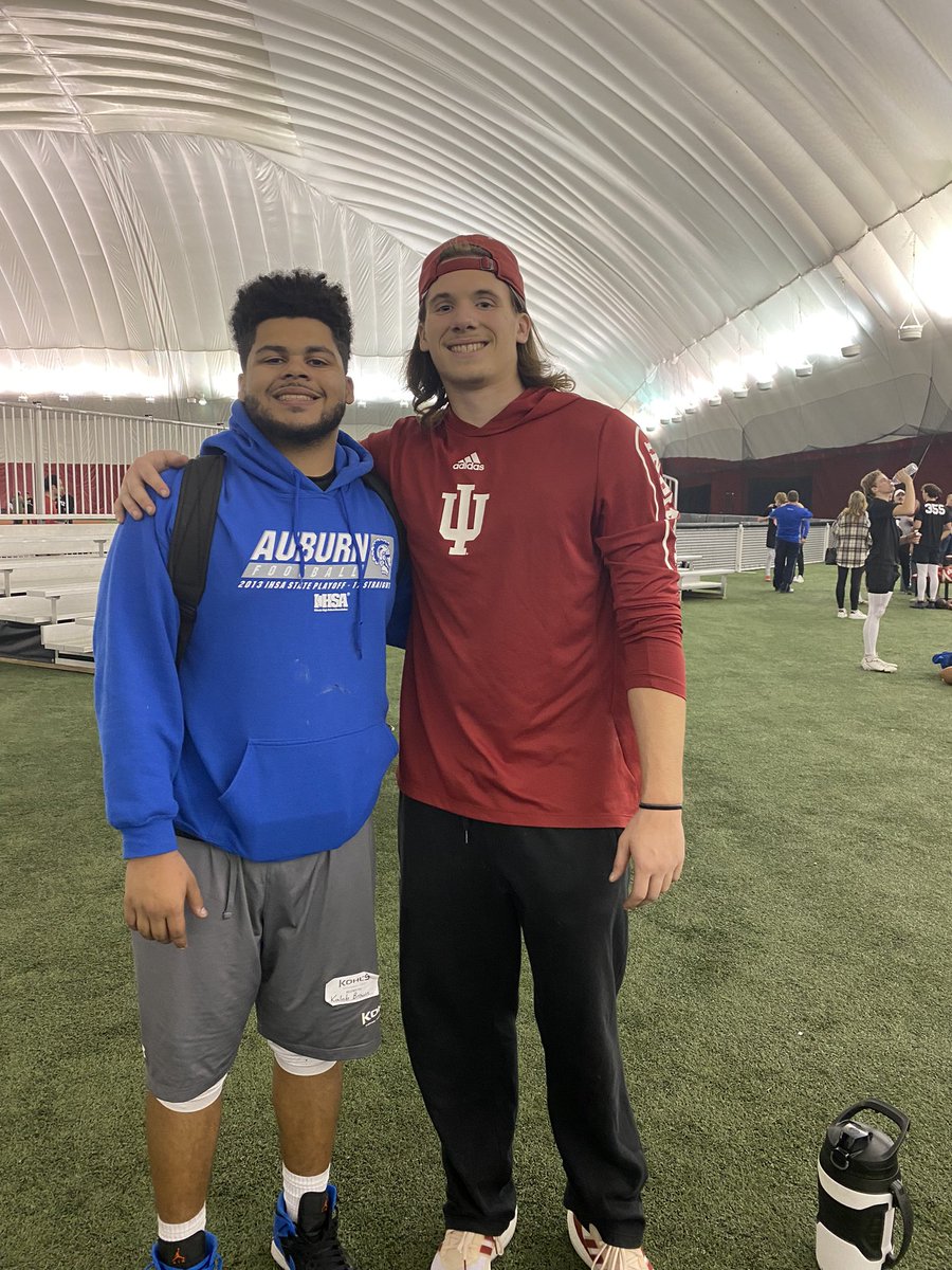 BrwnBullDog's tweet photo. Honored to have competed in the final 6 long snapping competition at the kohl’s Camp in Chicago today💫 @KohlsKicking @KohlsSnapping @LutherNPID @PrepRedzoneIL @Channel1450com  @NationalPID @LoganTillman https://t.co/Ba2QLeuvGv
