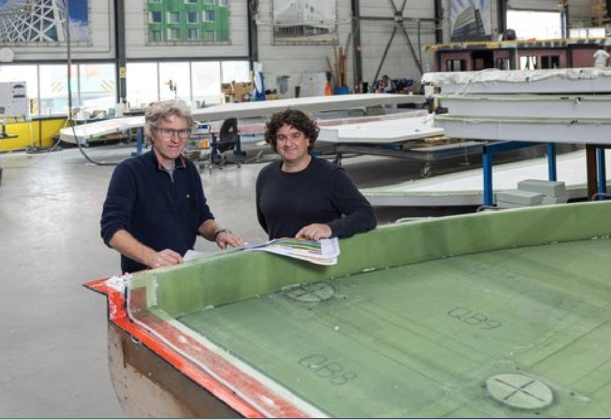 Win4All_FL's tweet photo. ‘Wij vinden het ondernemen hier in Flevoland, met name in de gemeente Lelystad, als innovatief bedrijf erg fijn. Ze denken mee met ondernemers', zegt Sven Janssen van Holland Composites.
Lees hier het verhaal: https://t.co/NmANvibqp1
#InFlevoland #duidelijkanders https://t.co/qysu8ph8L0
