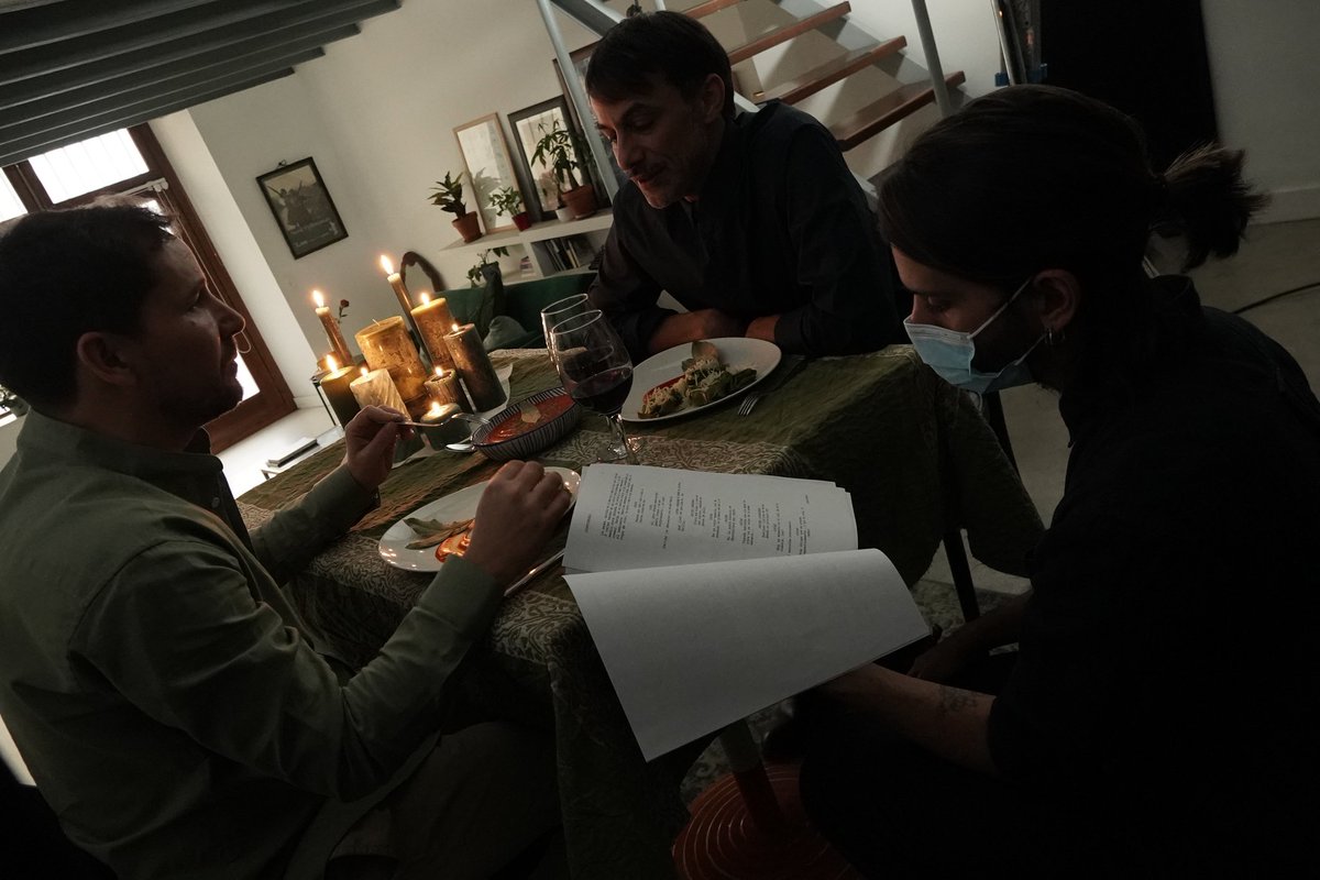 julianlona's tweet photo. Fin de rodaje día 1. Actúan Lucas Ferraro y Javier Godino ♥️ https://t.co/BYo8WlxVNm