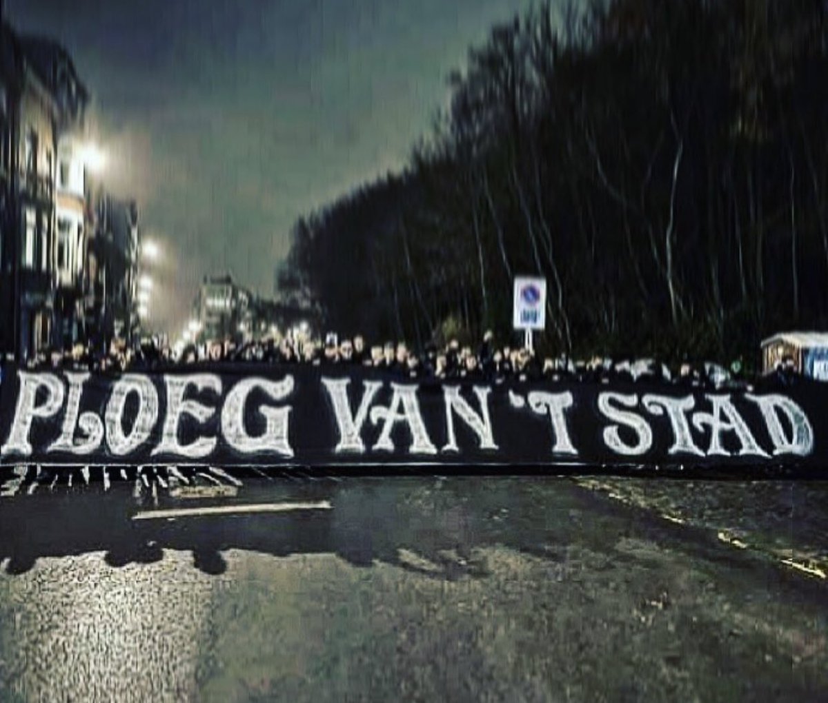 SpotterJust's tweet photo. #union 🤝 #cerclebrugge #unionbhoys #vak213  #ploegvantstad  #Belgique #Belgium https://t.co/kA9sUzrlwM