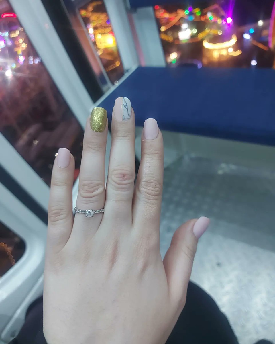 StaceyHiett8's tweet photo. Just in case you didn't see in all the spam
IM GETTING MARRIED💍👰‍♀️🤪 #mrslawleetobe https://t.co/FJ62X2hNVZ