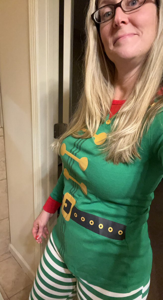 bweigle1's tweet photo. Christmas pjs! Yes it’s 6:15 and I’m already in my pajamas. #sharonselfiebingo21 https://t.co/3mA0D804da