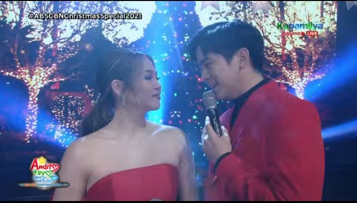 EsurrjaeJose1's tweet photo. Aba! Ang Joshua, apat ang katambal sa Christmas Special! SPECIAL na tunay!
Worth my puyat! FYI 11pm Dec 18 - 4 am Dec. 19 AEST
@iamjoshuagarcia @charliedizon_ @superjanella @Imjanedeleon @imdanielpadilla https://t.co/haZgUE7z1e