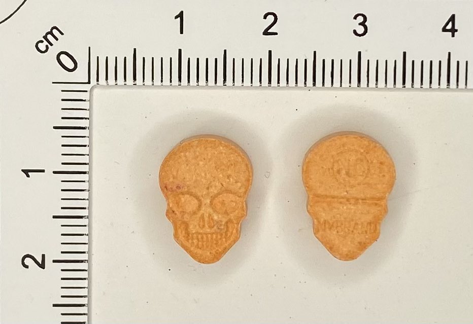 on Twitter: "WARNING! 18/12/2021. Multiple examples of Orange Skull” embossed Ecstasy tablets analytically confirmed by @MANDRAKE_LAB, to contain #MDMA (373 mg/tablet) = to 3-4x the common oral dose. If unwell