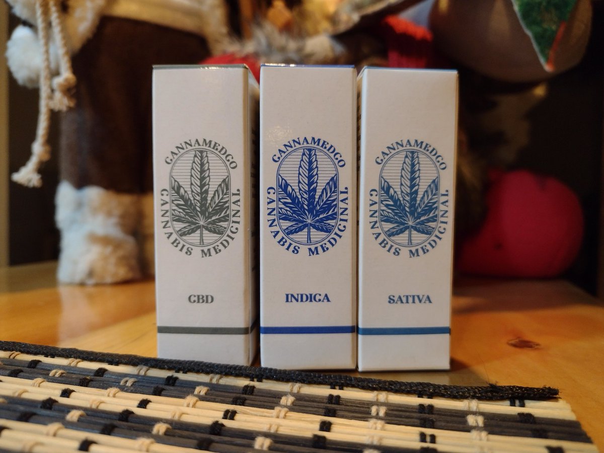 cannamed_co's tweet photo. #cannamedco #navidad2021
#cbd #rso 😎🌱 https://t.co/YiT6qTni77