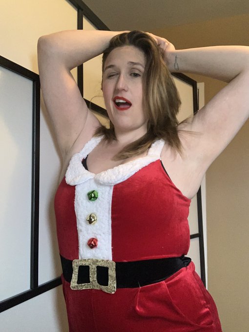 Merry Christmas 😘😘 https://t.co/abWHEizDM1