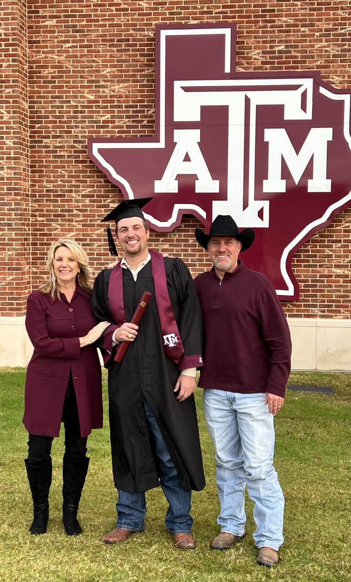 pat watson (@patwatson11) on Twitter photo Well we officially have a college graduate <a href="/blakewatson34/">Blake Watson</a> and I actually wore maroon today. Congratulations Blake!!! <a href="/melinda_watson/">Melinda Watson</a> Well we officially have a college graduate <a href="/blakewatson34/">Blake Watson</a> and I actually wore maroon today. Congratulations Blake!!! <a href="/melinda_watson/">Melinda Watson</a>