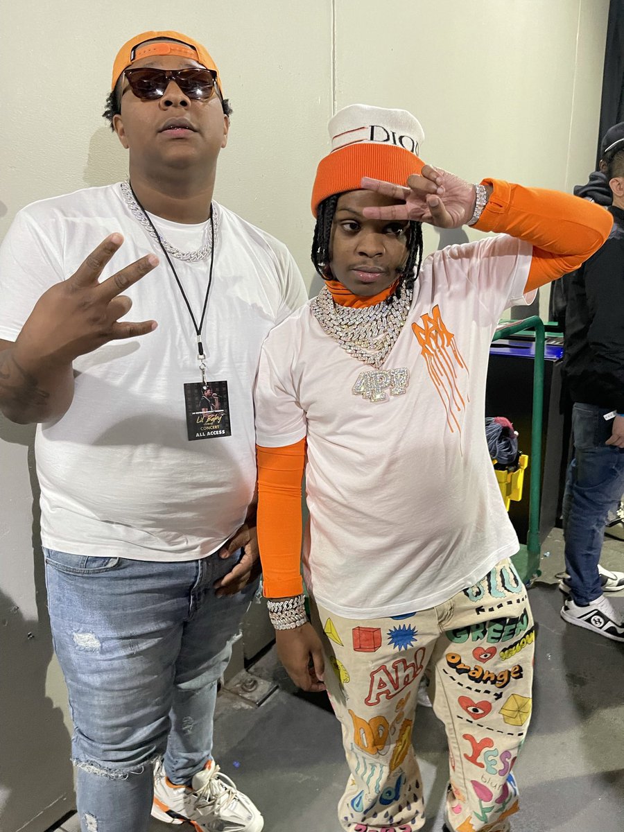 mdg2x's tweet photo. Somebody tag Moriah &amp; tell her let’s make a video 😂😭 #LilBaby #Atlanta https://t.co/2NMRMyEVIN