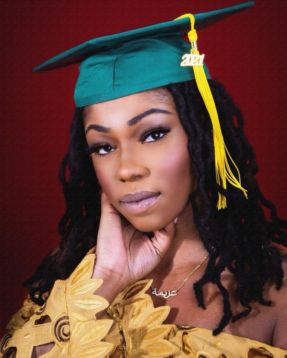 Obiethedon's tweet image. There is literally nothing I can’t do 🥺🤍 #smartandfine #blackandeducated #BachelorsinScience