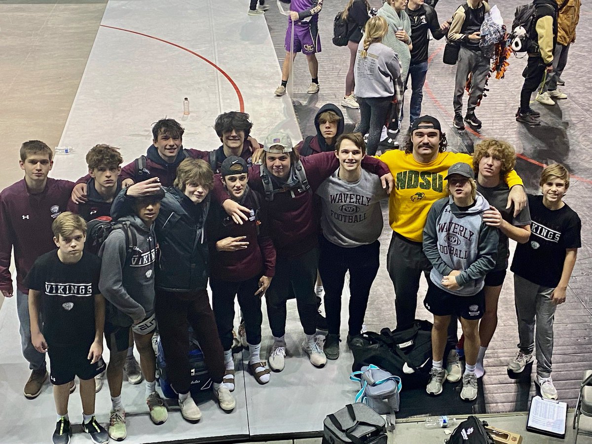 Boys finish 6-2 on the weekend and win the Platinum bracket. Good job fellas! #PushinThePace