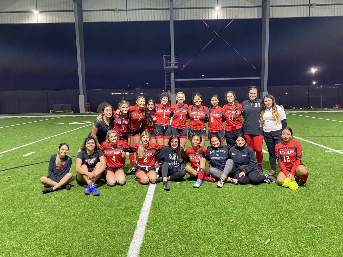 The annual alumni game is always a fun time! This year we ended in a 3-3 tie!