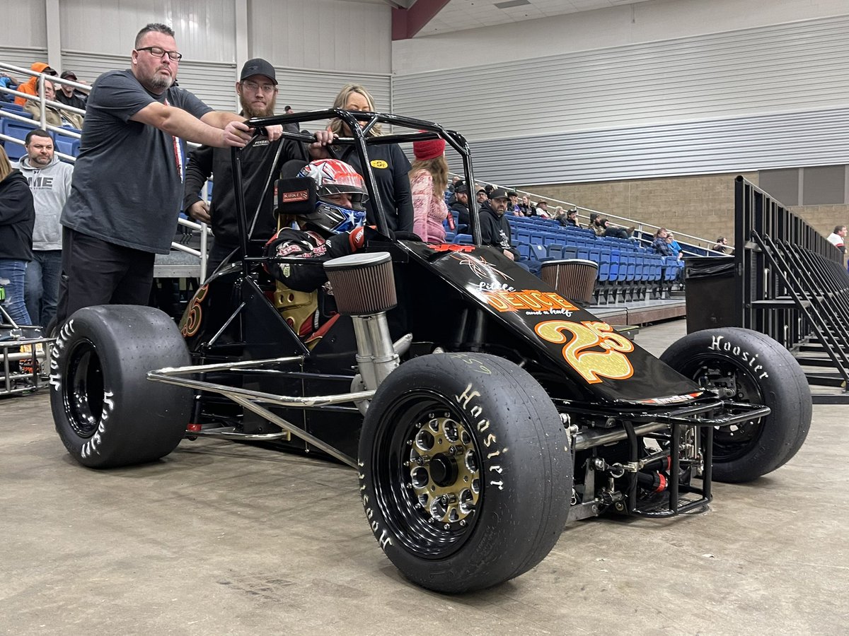 Fast Lane Media tweet media