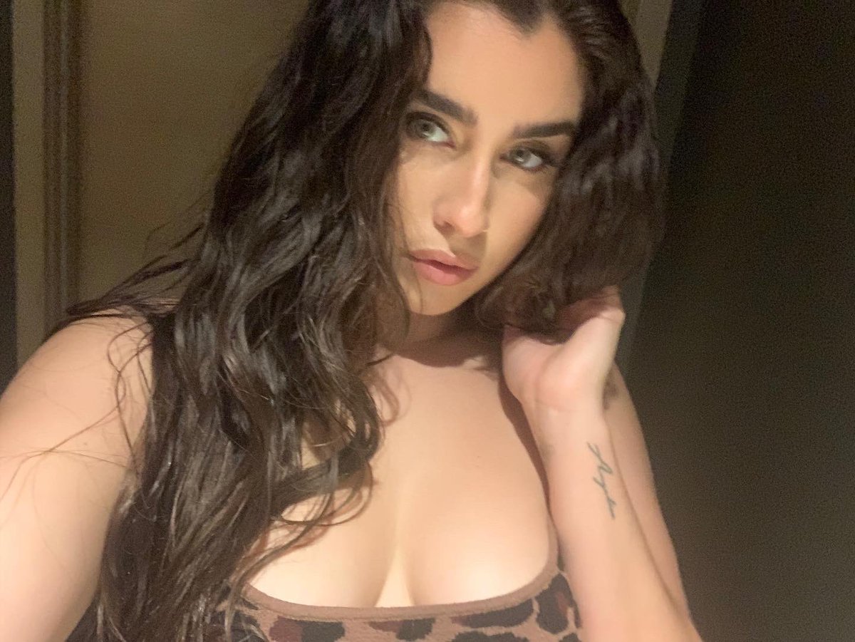 LaurenJauregui's tweet photo. https://t.co/CakqakfhjC