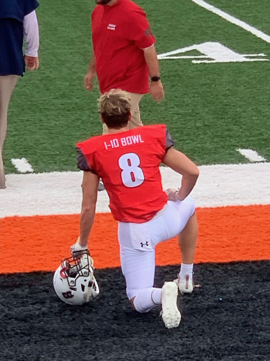 Great game today at the I-10 bowl! Shout out to everyone who made it happen! <a href="/dcsgator/">Roderick Moy</a> <a href="/shanesavoie/">Shane Savoie</a> <a href="/TerryMartinLHS/">Terry Martin</a> @NVPatriotFB 

‼️‼️
2 TDs
2 receptions
100 yards receiving