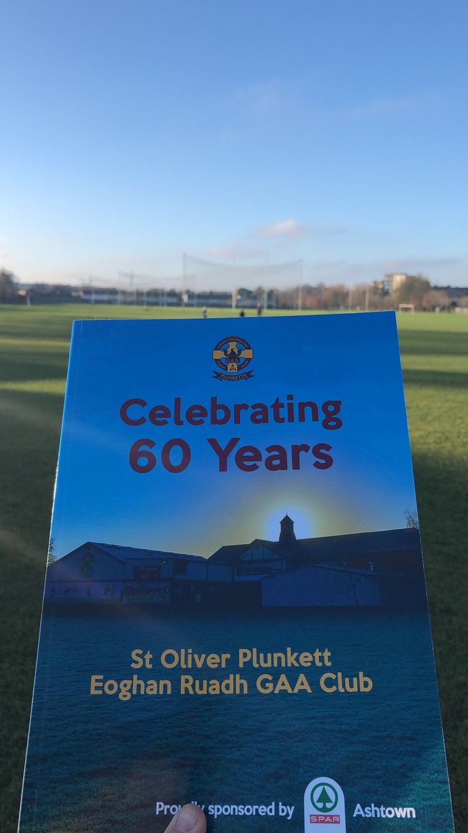 emuinksport's tweet photo. Big delivery to @plunketts_ie of their fantastic 60th anniversary book.
 
It's a super read for anyone involved but also for anyone who just loves what great clubs mean to many.
 
Happy anniversary Plunketts. Welcome to the Emu Ink family too!
 
#emuinksport #plunkettscelebrate60 https://t.co/LgEOcFVcTw