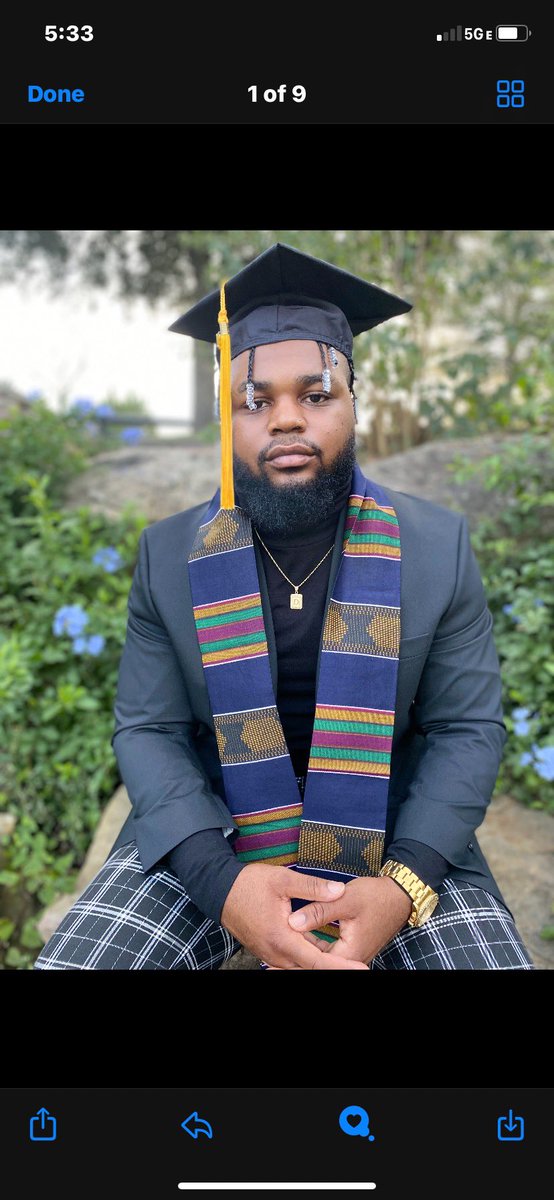 __kwaa__'s tweet photo. Texas Lutheran University 
B.S. in Kinesiology 
Class of 2021👨🏾‍🎓!!! https://t.co/bp7kCmbJ0G