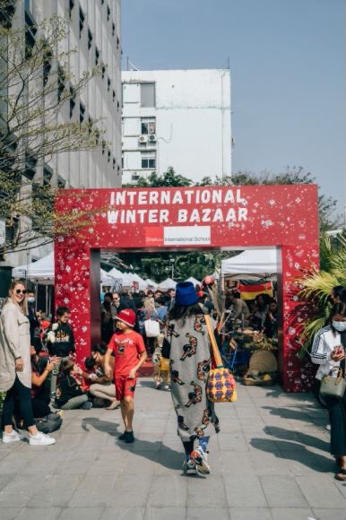 SISGeckos's tweet image. Yesterday’s International Winter Baazar was a massive success! Thank you to everyone for coming out and supporting the event! This event truly shows how diverse and caring our #SISCommunity really is! #SISRocks #ISSEdu #Shenzhen #InternationalSchool #NetValley
