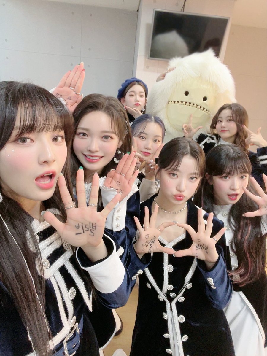 billliethinkr's tweet photo. billlie is officially ot8. https://t.co/FLnz96GWKZ