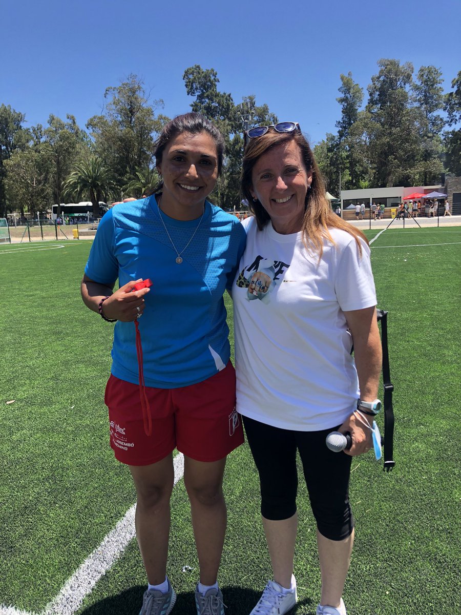 FlorFurt's tweet photo. Hermosa jornada la hoy #ONFi #formandoformativas #ellasjuegan https://t.co/nG6RFvDhox