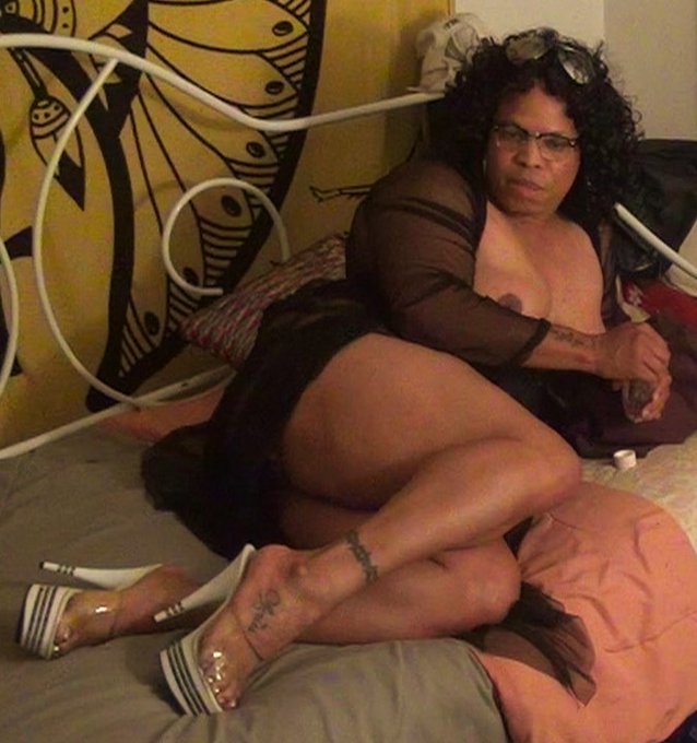 I'LL MELT YOU LIKE BUTTER!!! https://t.co/02ao4Z2gvU #sessiongirls #SEXY https://t.co/tYsgckkQX4<a href="/tag/sessiongirls"class="tags">#sessiongirls</a><a href="/tag/sexy"class="tags"><span>#sexy</span></a>