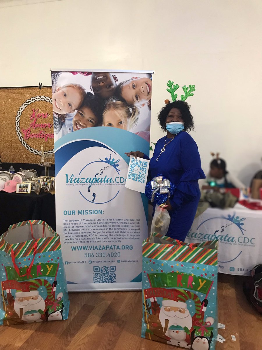 workofArtB's tweet photo. Thank you to everyone that donated (Socks, Underwear &amp; Money) to https://t.co/WAqbRSgTqO for the Boys at the Hanley House. Shout out to our volunteers AND Ooh Wee Coffee Black Economic Exchange Group &amp; Oddballz Catering for helping us make today a success! #Detroit https://t.co/zDA8uzKUes