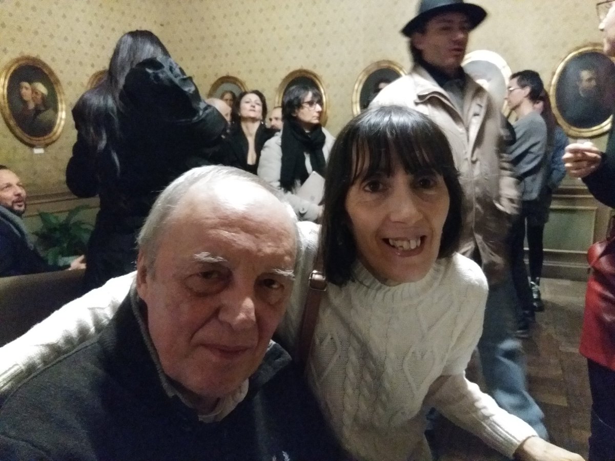 Alyson Moon/Actress ,writer, published author tweet media