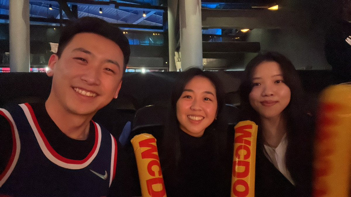 D_YCJ's tweet photo. Go nets! #embracethelights https://t.co/zes3xEPxbh
