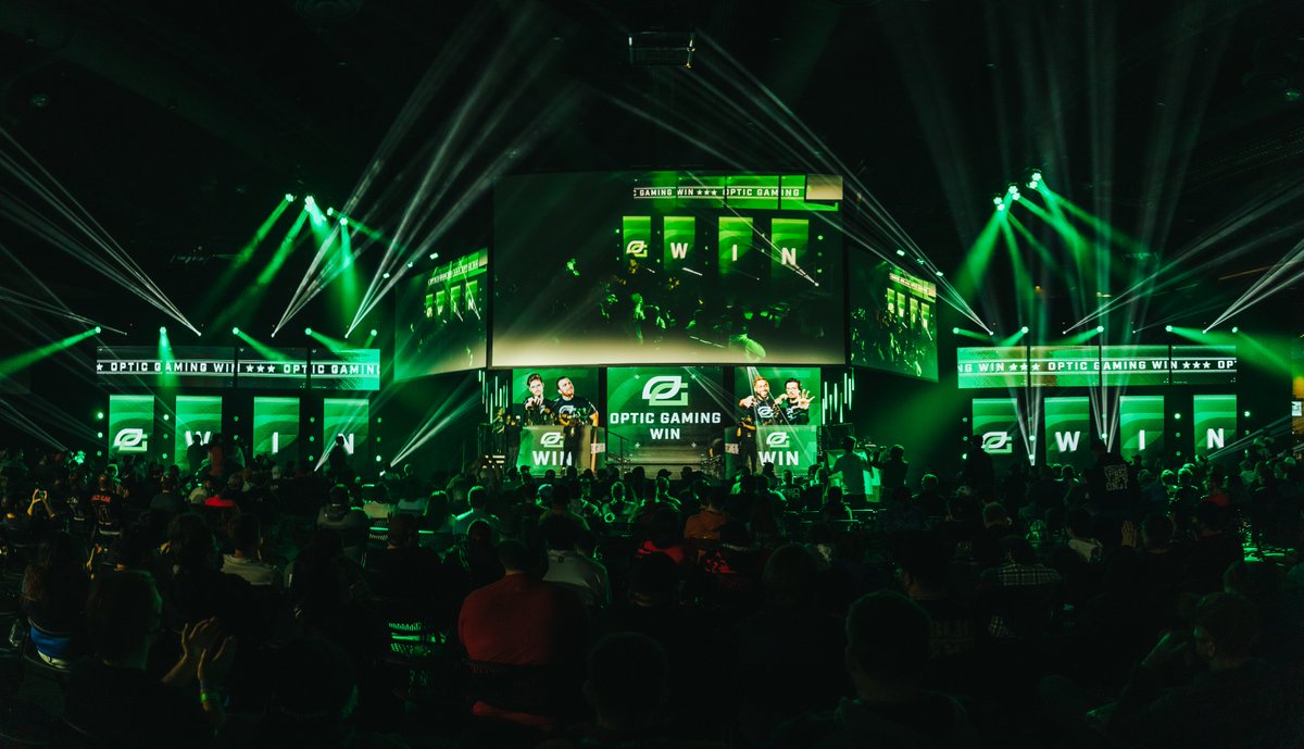 OpTic's tweet image. CHAMPIONSHIP SUNDAY, HERE WE COME. #OpTicHalo