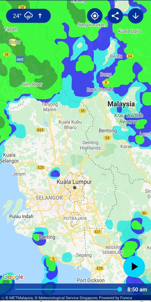 adee_kira's tweet photo. Hujan dekat kawasan KL dah berhenti tapi hujan tu tertumpu di kawasan negeri Perak.

Allahu.

Ya Allah permudahkan urusan kami ya Allah..
🤲

#BanjirDarurat #banjir  #BanjirSelangor 

Credit:John Mohamed https://t.co/642JIooyOO