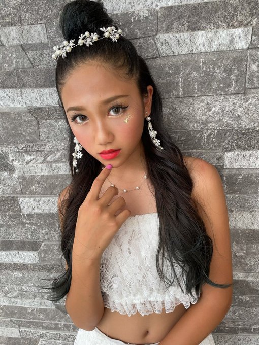 Twitterのコスプレ画像15