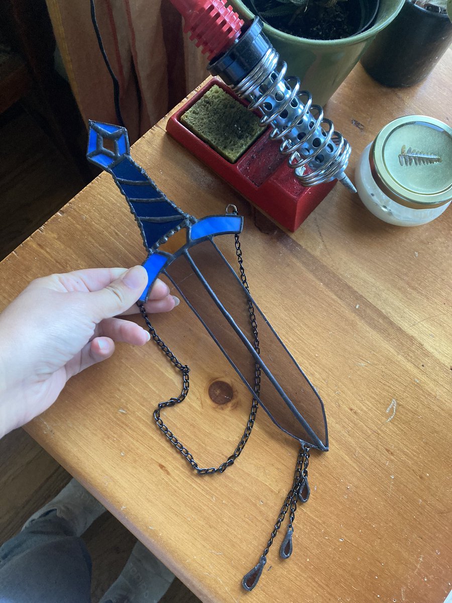 whitneyhunter_'s tweet photo. I sold my first stained glass sword today✨ https://t.co/SC0flUFSMi