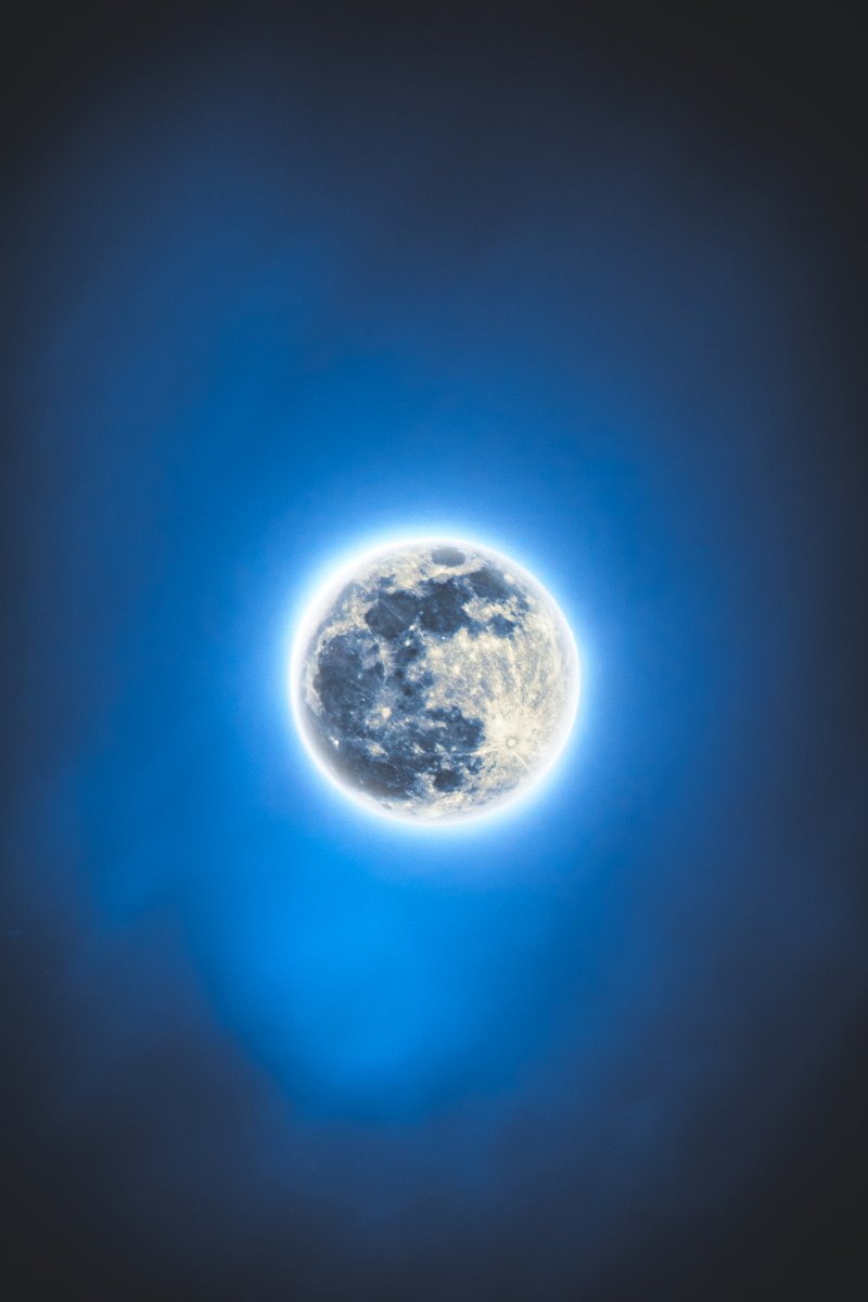 tonight's "cold" moon in gemini; 2021's last full moon <3