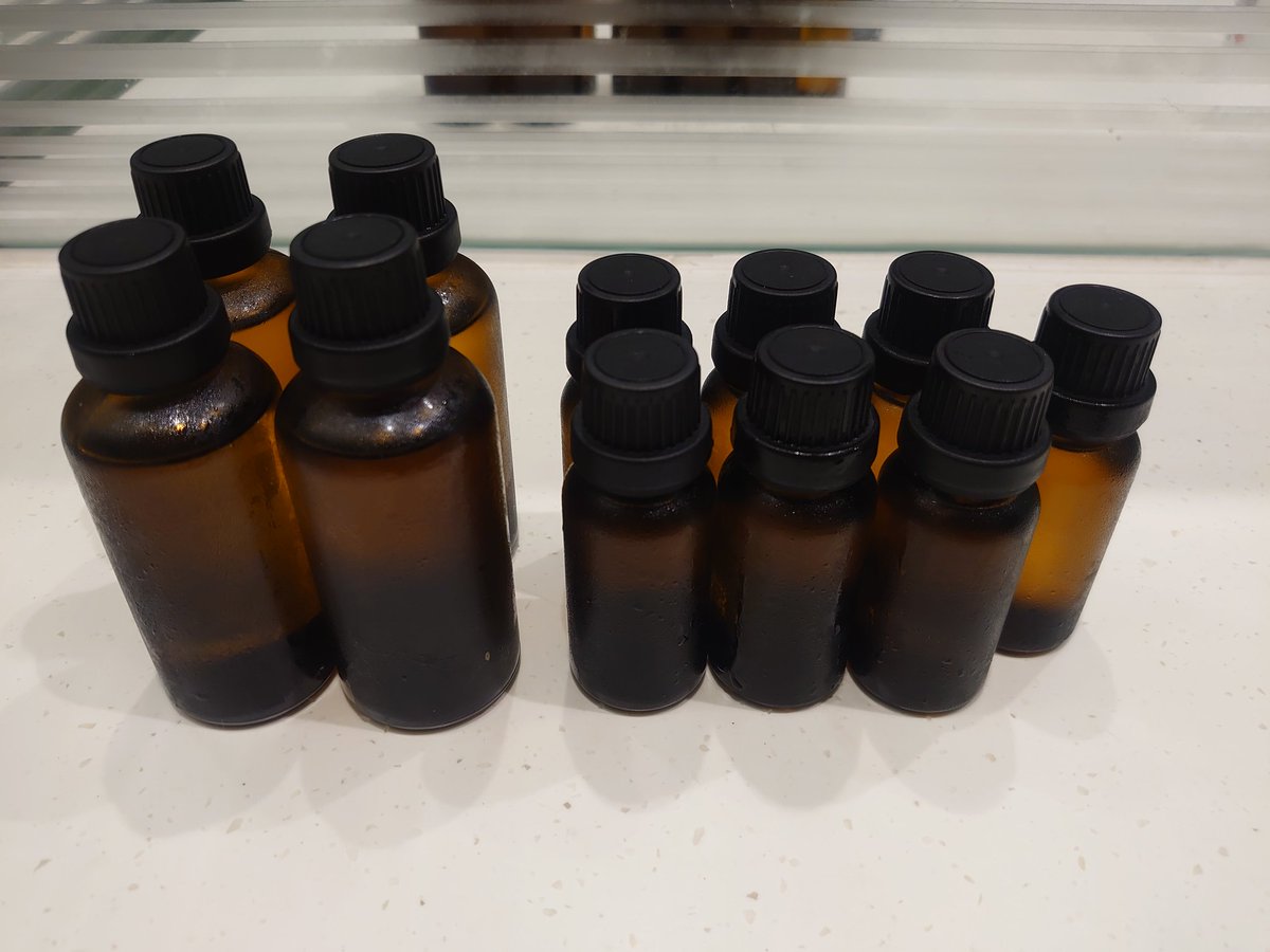 岩岩返左G 水，有20,50 ml，有需要可以㩒右上角✉️Message掣
“留低”你個Line/TG，會盡快覆你
#hkgay #hkbbcf #bbcf #hifun #chemfun #g #horny #bbhi #vigp #g #slam