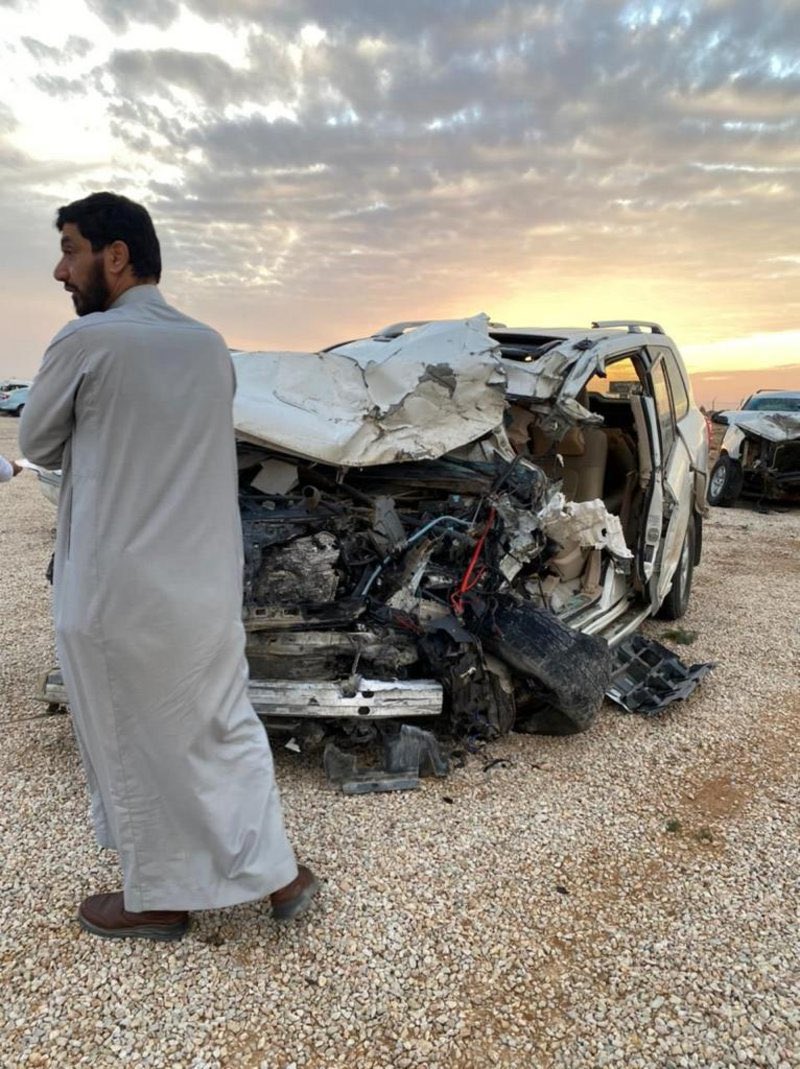 Al3nzie3's tweet photo. اسأل الله تعالى أن يشفيه ويعافيه
 #يوسف_العنزي هو الطرف الثاني في حادث #محمد_الشمري رحمه الله 
وهو منوم في مستشفى #عرعر المركزي وبحاجة الى اخلاء طبي له ولزوجته وابنته.
#تكاتف_عنزه https://t.co/HWS88RAxQL