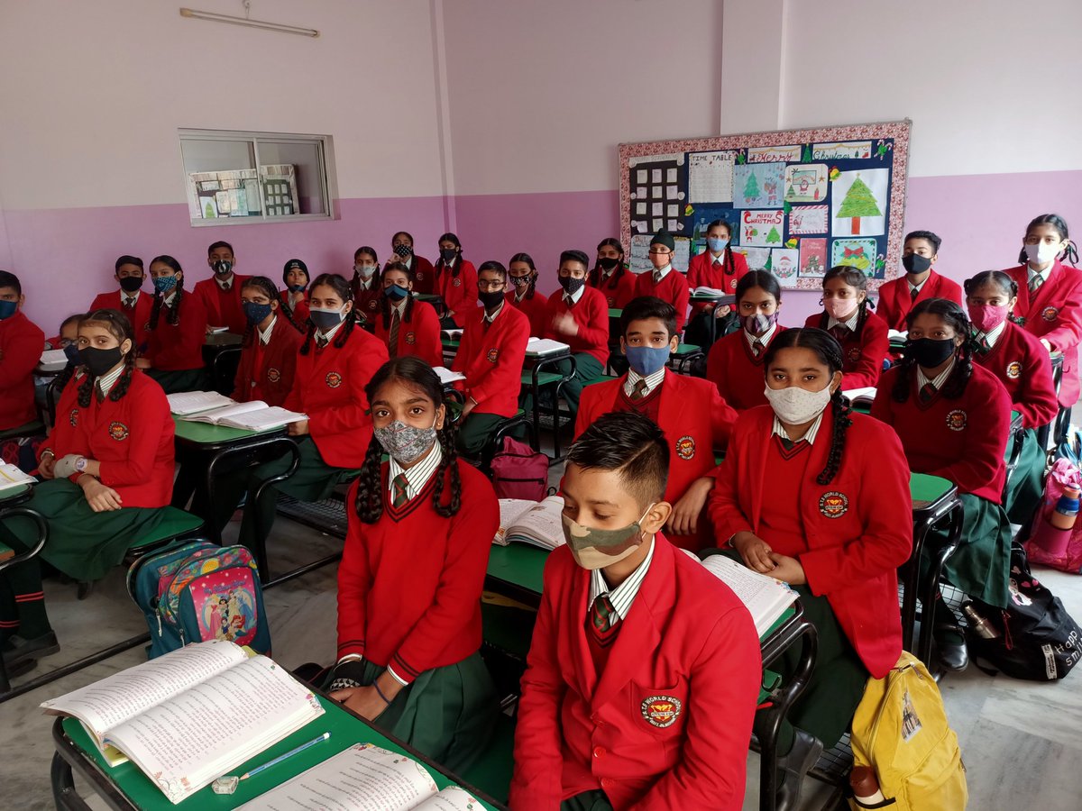 #SaturdayactivityDay 
#GrammarClub
Activity:- 🎤Students are seen pictures &amp; relate the idoms with daily life example.
Topic:Idoms
Grade 7B 29 students participated. 
This activity selected to enhance their Speaking skill🗣
<a href="/Prabhjo60556013/">Prabhjot Gill</a> <a href="/STSWSRAJGOMAL/">S.T.S. World School (Official)</a> <a href="/cbseindia29/">CBSE HQ</a>
