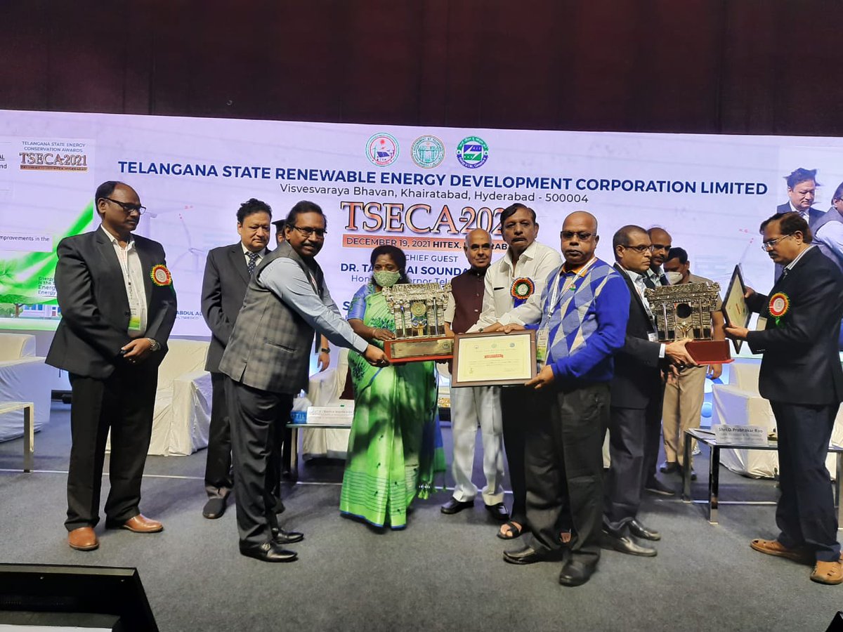 EDEnggTSRTC's tweet photo. @tsrtcmdoffice @TSRTCHQ #TSECA
Received Telangana State Energy Conservation awards, Gold and Silver awards on fuel conservation for Sathupaly and Godavarikhani depots, from Her Excellency, The Governor of Telangana, Dr Tamilisai Soundarajan garu. https://t.co/IkZ6f0GpiW