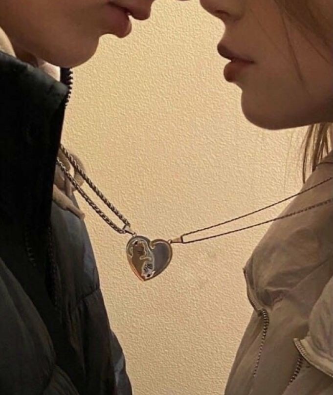 SxllyCat's tweet photo. 𝘼𝘿𝙍𝙄𝙀𝙉 𝘼𝙂𝙍𝙀𝙎𝙏𝙀
𝗢𝗡 𝗜𝗡𝗦𝗧𝗔𝗚𝗥𝗔𝗠 
                                 ▒▋  ▬▬▬▬ ⨟  

  @.𝒂𝒅𝒓𝒊𝒆𝒏𝒂𝒈𝒓𝒆𝒔𝒕𝒆: ♡♡

𝖧𝖺𝖼𝖾 5 𝗌𝖾𝗀𝗎𝗇𝖽𝗈𝗌. https://t.co/p7tatX6PuQ