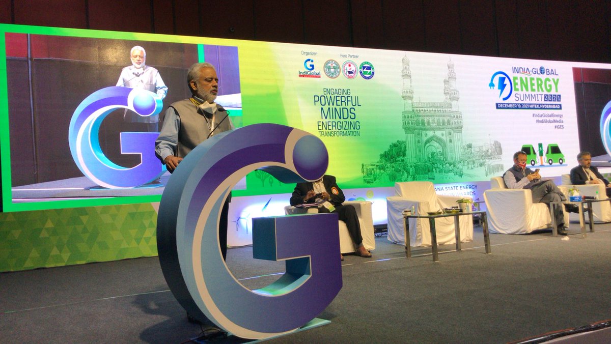 IndiglobalMedia's tweet photo. Ajay Mishra, IAS Director-General, Renewable Energy Society of India- 'We should be able to full-fill the energy requirement through the green energy modalities & we have seen tremendous growth in the sector'. #IGES #IndiGlobalMedia #TSECA #indiglobalenergy
Sudheer Goutham https://t.co/7Lqv5LZN5f