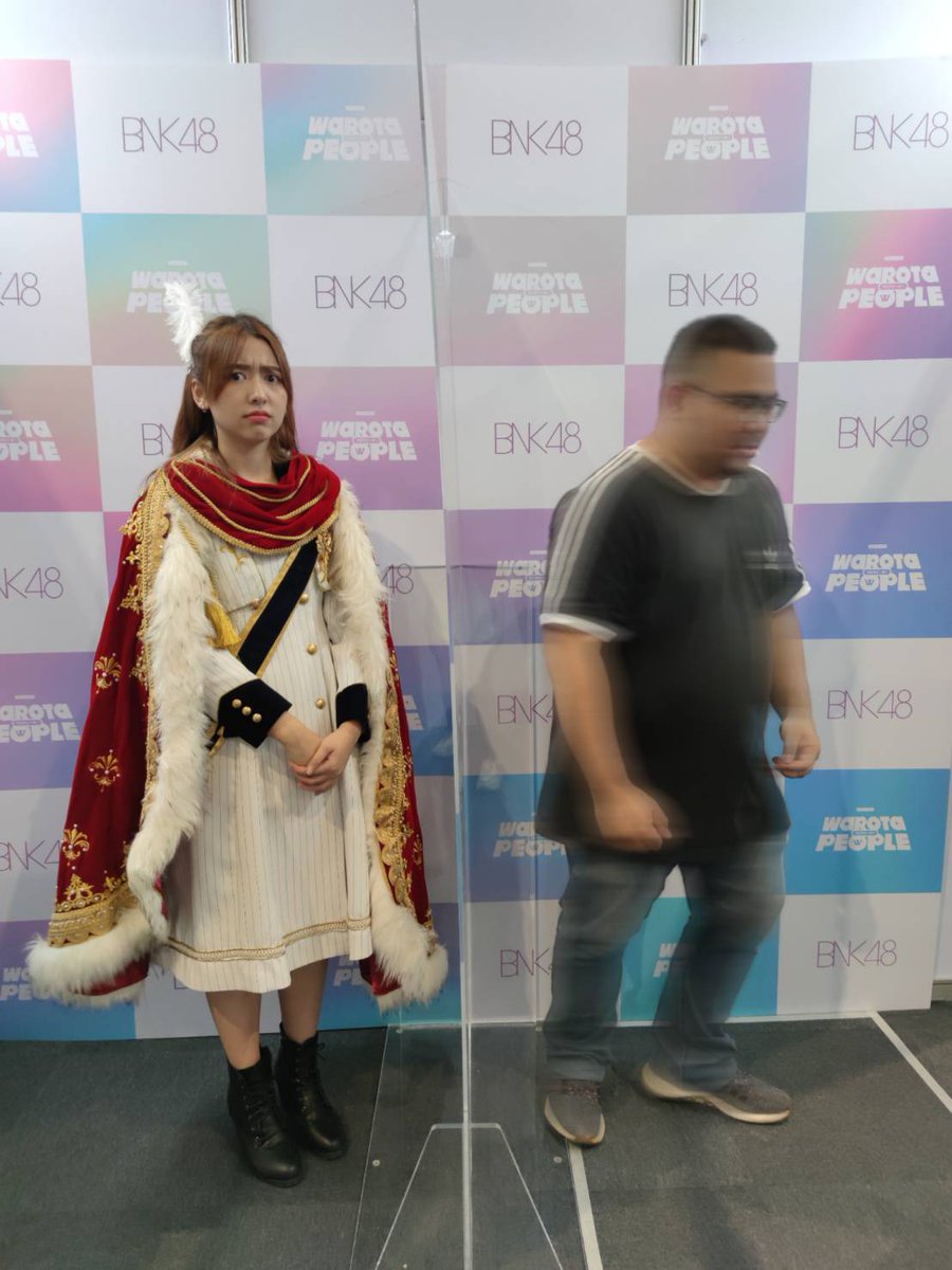 BigbeaR_1719's tweet photo. เขิล!!! ไม่ถ่ายแล้ว ไปหล่ะ
#JaneBNK48 https://t.co/yXKCruDVbu