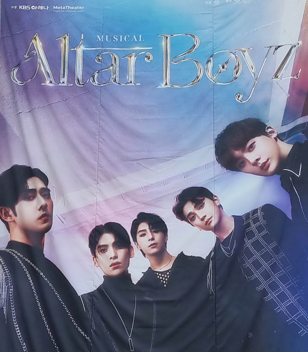 ESCollection03's tweet image. 2021년 끝나기 전에 산하보기 성공🎉 낮공 왕힘들텐데 진짜 고생해따~~👍 오랜만에 춤추고 노래하는 산하봐서 너무 좋았징💛 쏘큐트러블리베이비엔젤 에이브라함 마지막ㄲㅏ지 파이팅~~~!😊💛

#ASTRO #아스트로 #YOONSANHA #윤산하 @offclASTRO