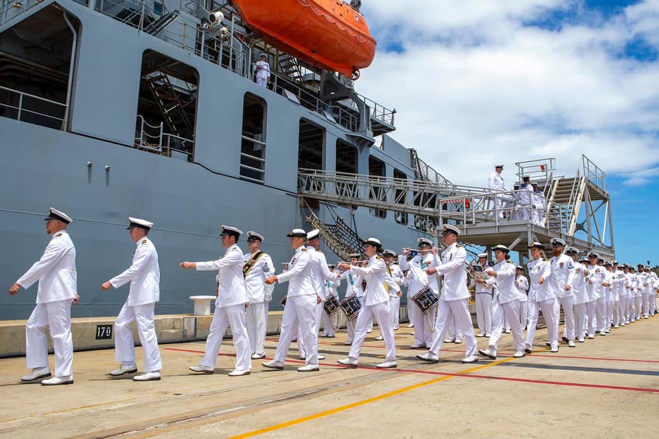 Since commissioning in 2006, #HMASSirius has provided key operational support to the #AusNavy fleet and our maritime partners. Yesterday, we celebrated an important milestone in #AusNavy history with Sirius's decommissioning. Thank you for your service. 👏 #ToServeAndProvide
