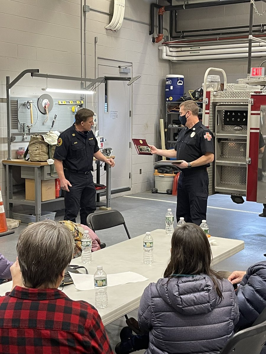 PortlandFD's tweet image. Congratulations to Lieutenant John Denham (Ladder Co. 4, Platoon 3) who is working his last  night with the Portland  Fire Department, completing  28 years of service. Earlier today, a gathering was held at Allen Avenue Station. Stay safe Lt and thank you.