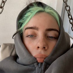 themiamicollect's tweet photo. happy birthday to billie eilish 🎈 https://t.co/pocvSndhv2