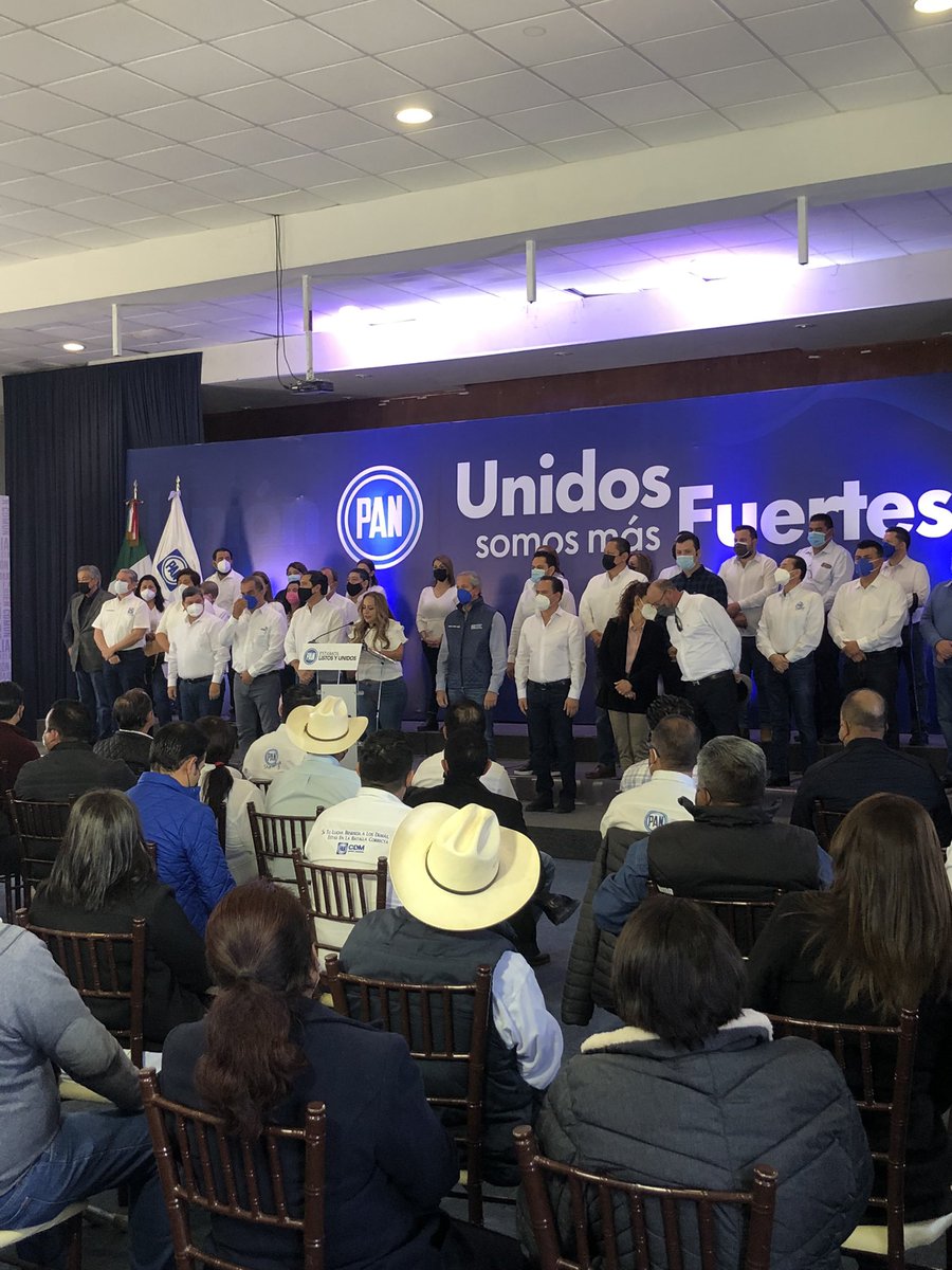 AccionXED's tweet photo. Unidos somos más fuertes
@hectordflores @VeroPerezHerr @AaronGurrolah @marcelotorresc https://t.co/7dGUz3BWfU