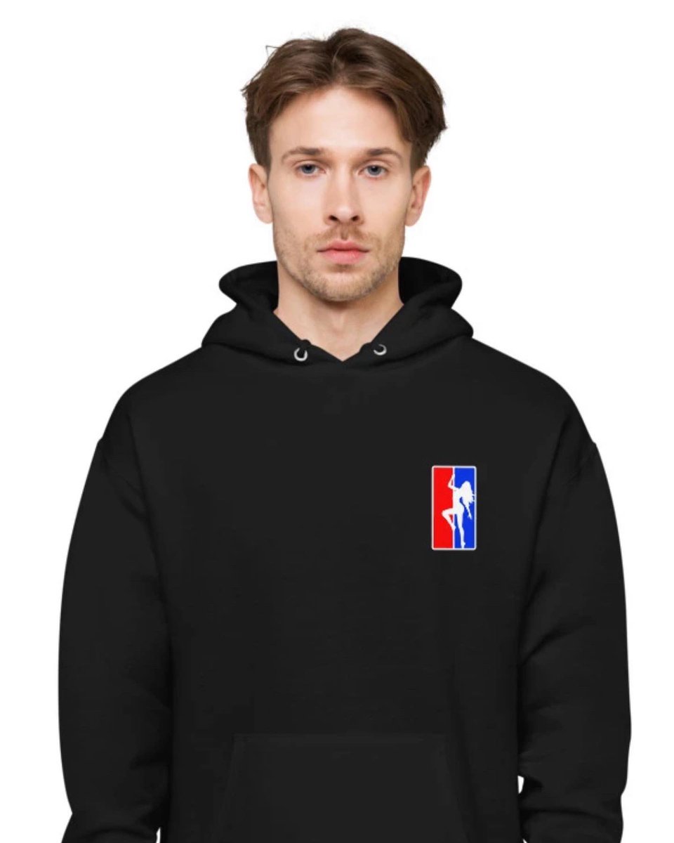 declancw's tweet photo. https://t.co/FSrWiT80id can everyone just retweet this for a young, small business owner like myself? Cause I got mad designs and you can get 15% off your whole order by using code STKY15 https://t.co/lzRNGC9Xay