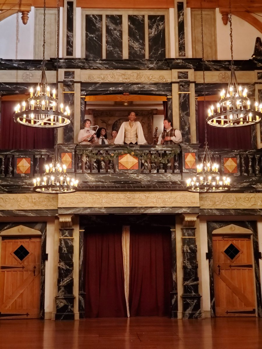 schnitzfam4's tweet photo. @shakespearectr Great job on A Christmas Carol tonight! https://t.co/JcWxVtxVqU