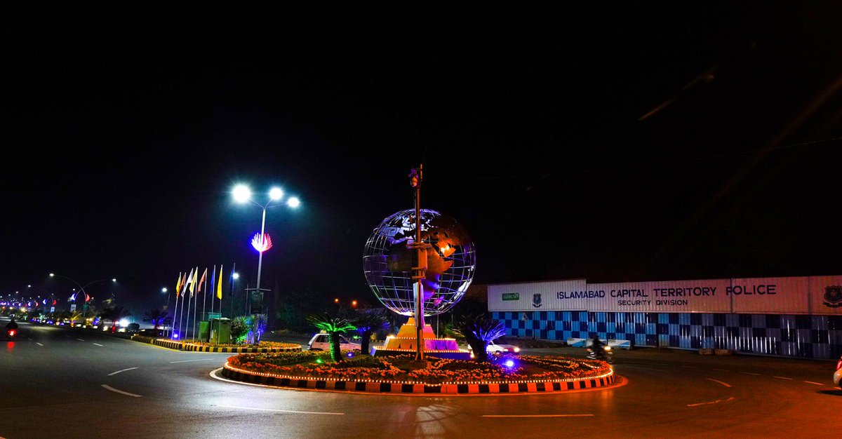 usamashoaib2002's tweet photo. The Islamic Republic of Pakistan is all set to host the 17th exceptional session of the @OIC_OCI. Beautiful Islamabad is welcoming the members of OIC. Hates off to you CDA and Gentlemen Mr. @hamzashafqaat

#OICInPakistan
#OIC4Afg
#Islamabad
#CDA https://t.co/UT55MBnxC8