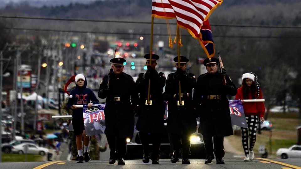 MtJulietCity's tweet photo. The City of Mt. Juliet Christmas Parade was another reminder of why we are #MJSTRONG. Thank you to everyone who helped make this a special day, and an event to look forward to exactly a week after the severe weather hit our city. https://t.co/I0ELYg26qD