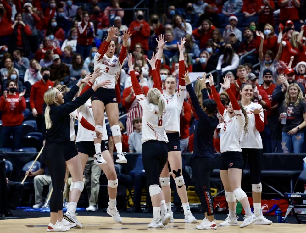 UW–Madison (@uwmadison) on Twitter photo NATI🏐NAL CHAMPI🏐NS.
You earned this, <a href="/BadgerVB/">Wisconsin Volleyball</a> 🏆
#ONWISCONSIN
📸: Tom Lynn <a href="/UWBadgers/">Wisconsin Badgers</a> NATI🏐NAL CHAMPI🏐NS.
You earned this, <a href="/BadgerVB/">Wisconsin Volleyball</a> 🏆
#ONWISCONSIN
📸: Tom Lynn <a href="/UWBadgers/">Wisconsin Badgers</a>